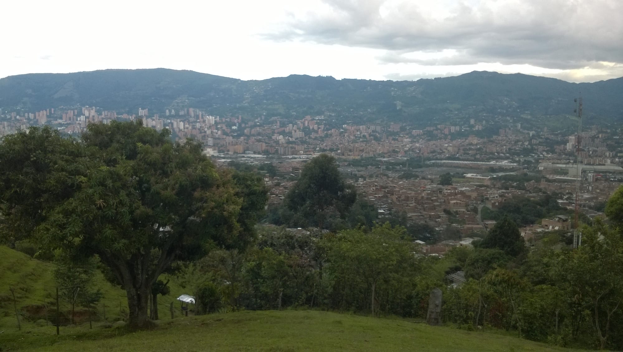 Paisaje desde el Pico Manzanillo en Itagüí